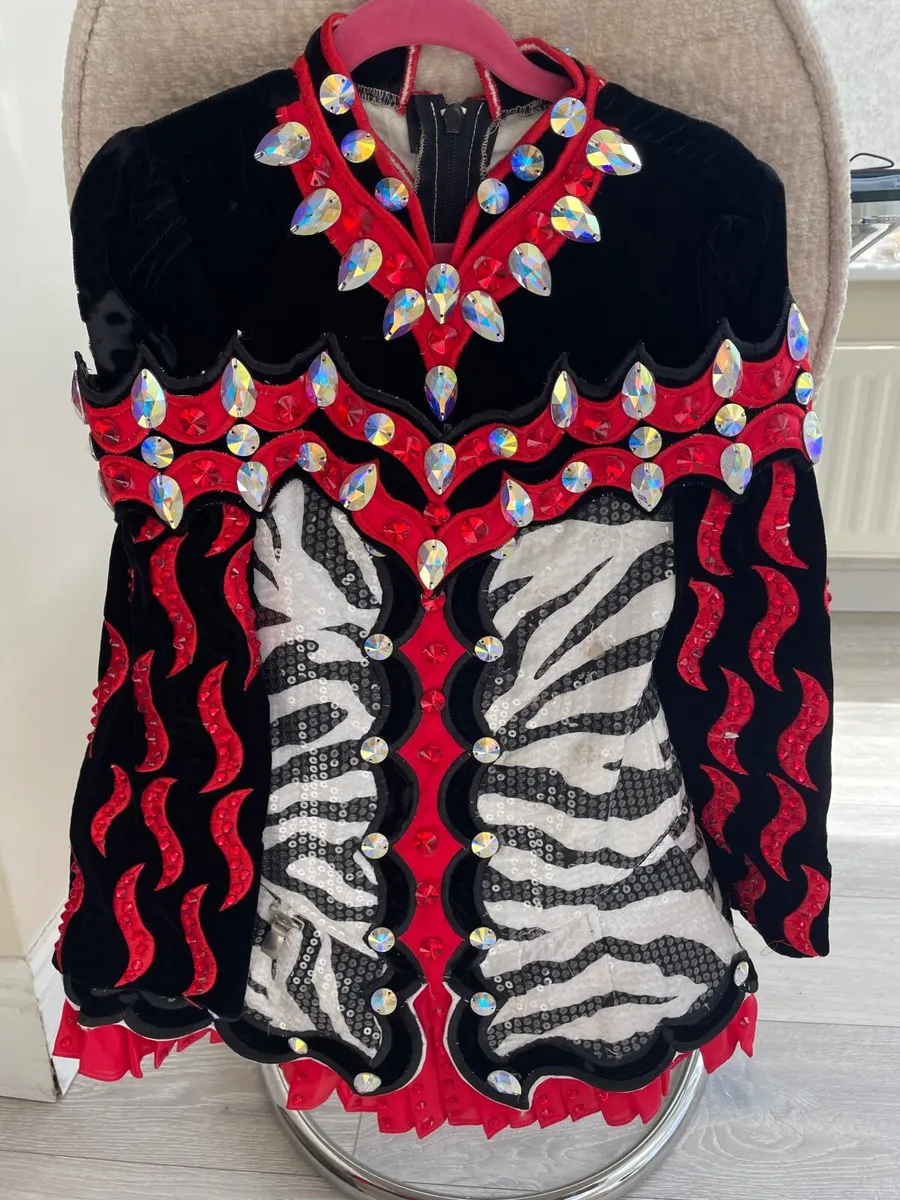 Irish dancing dress - Image 2