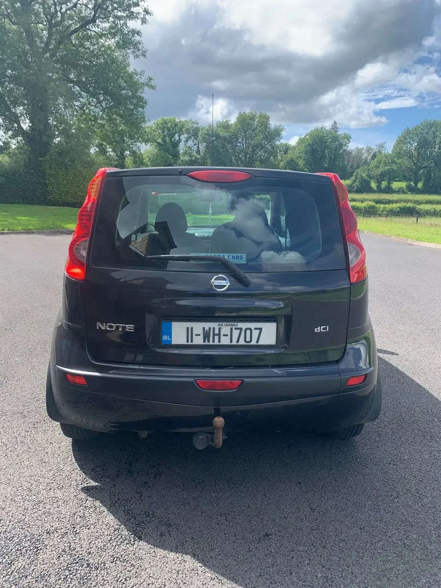 Nissan Note 2011 - Image 2