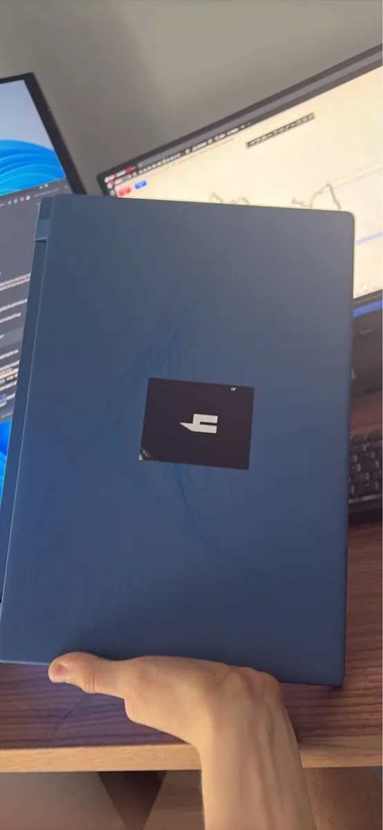 Laptop - Image 1