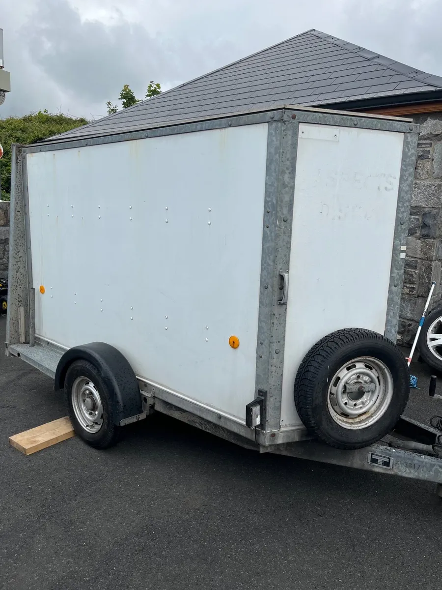 For Williams box trailer - Image 1