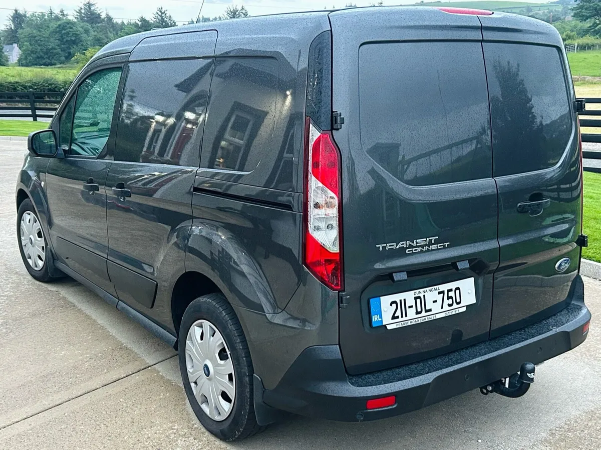 Van - Image 3