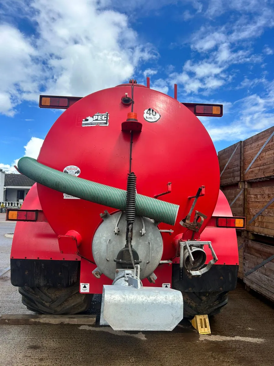 Used HiSpec 2600 Gal Tanker - Image 4