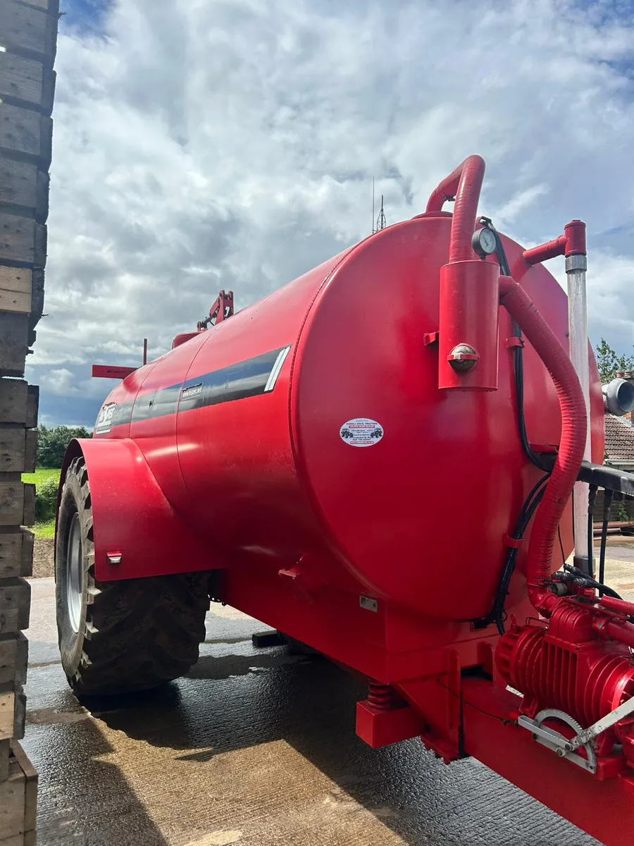 Used HiSpec 2600 Gal Tanker - Image 1