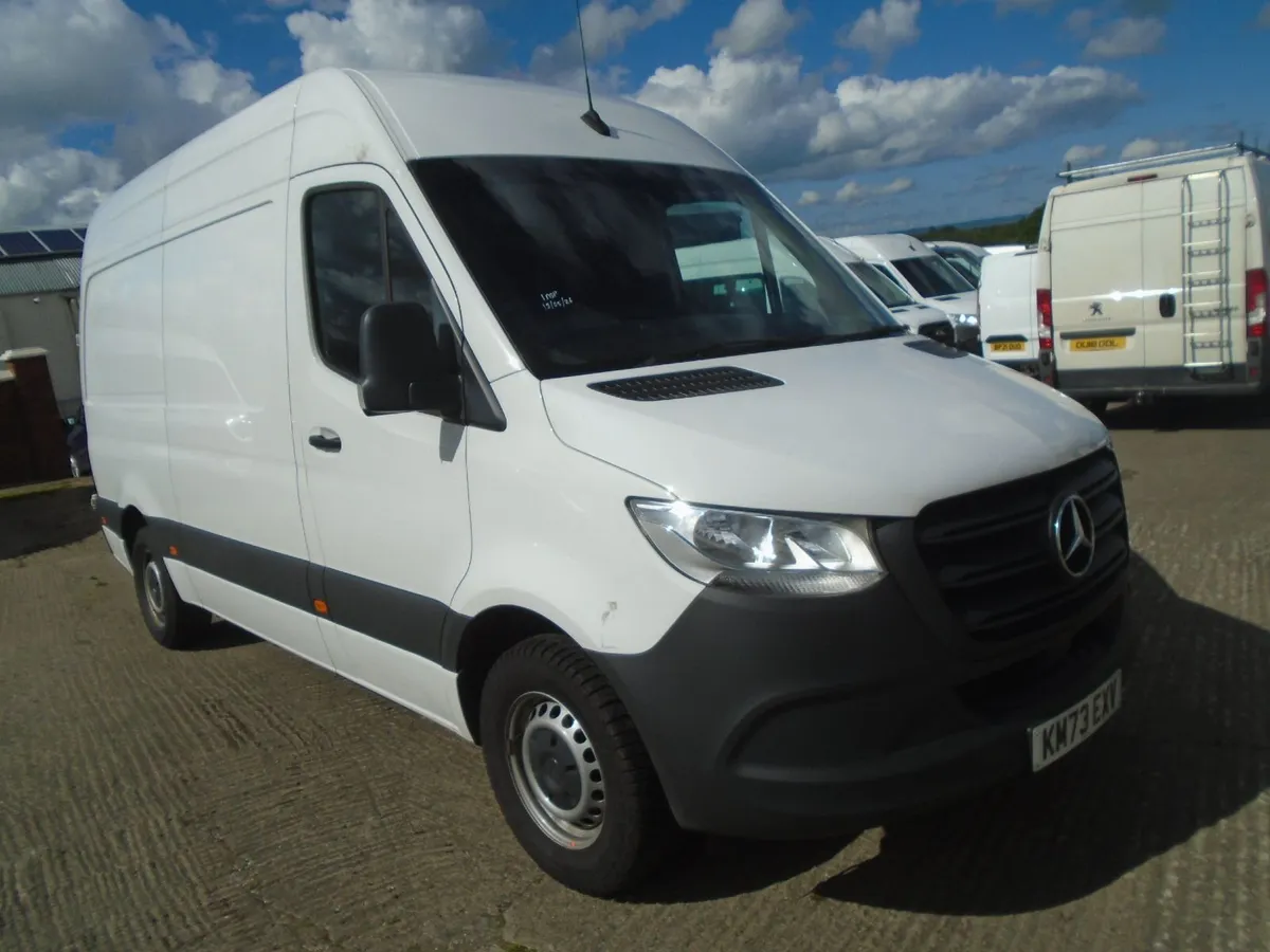 2023 Mercedes-Benz Sprinter 315CDI MWB HR RWD - Image 1