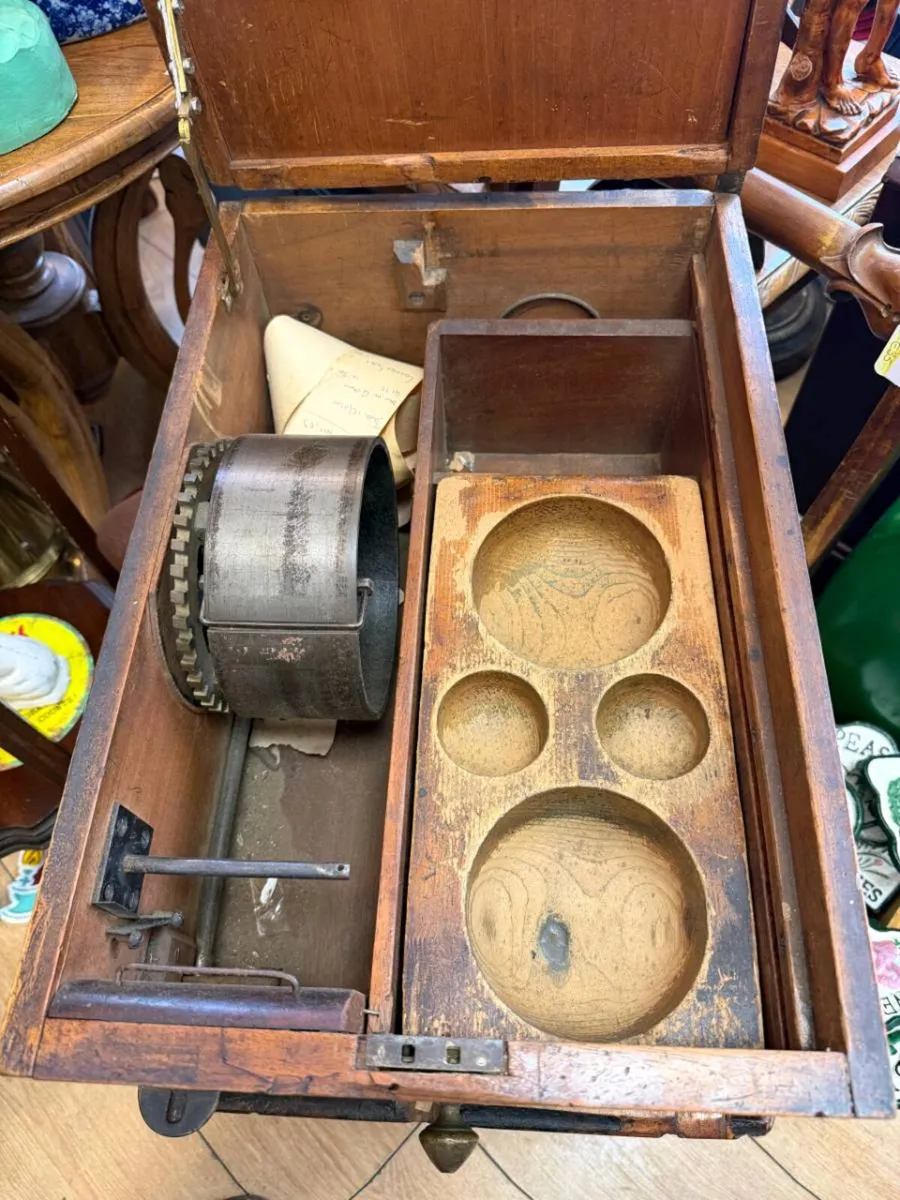 Antiques - Image 4