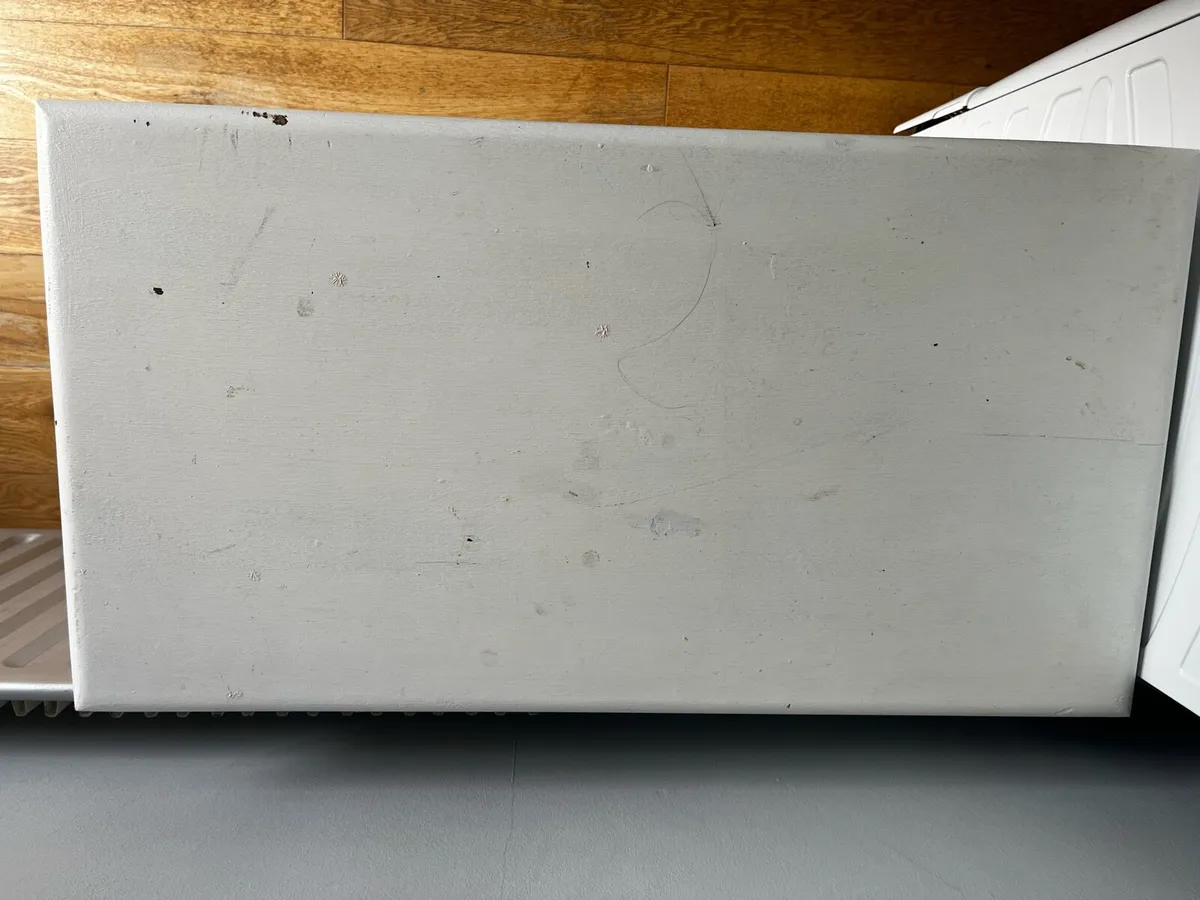 Tv stand - Image 2