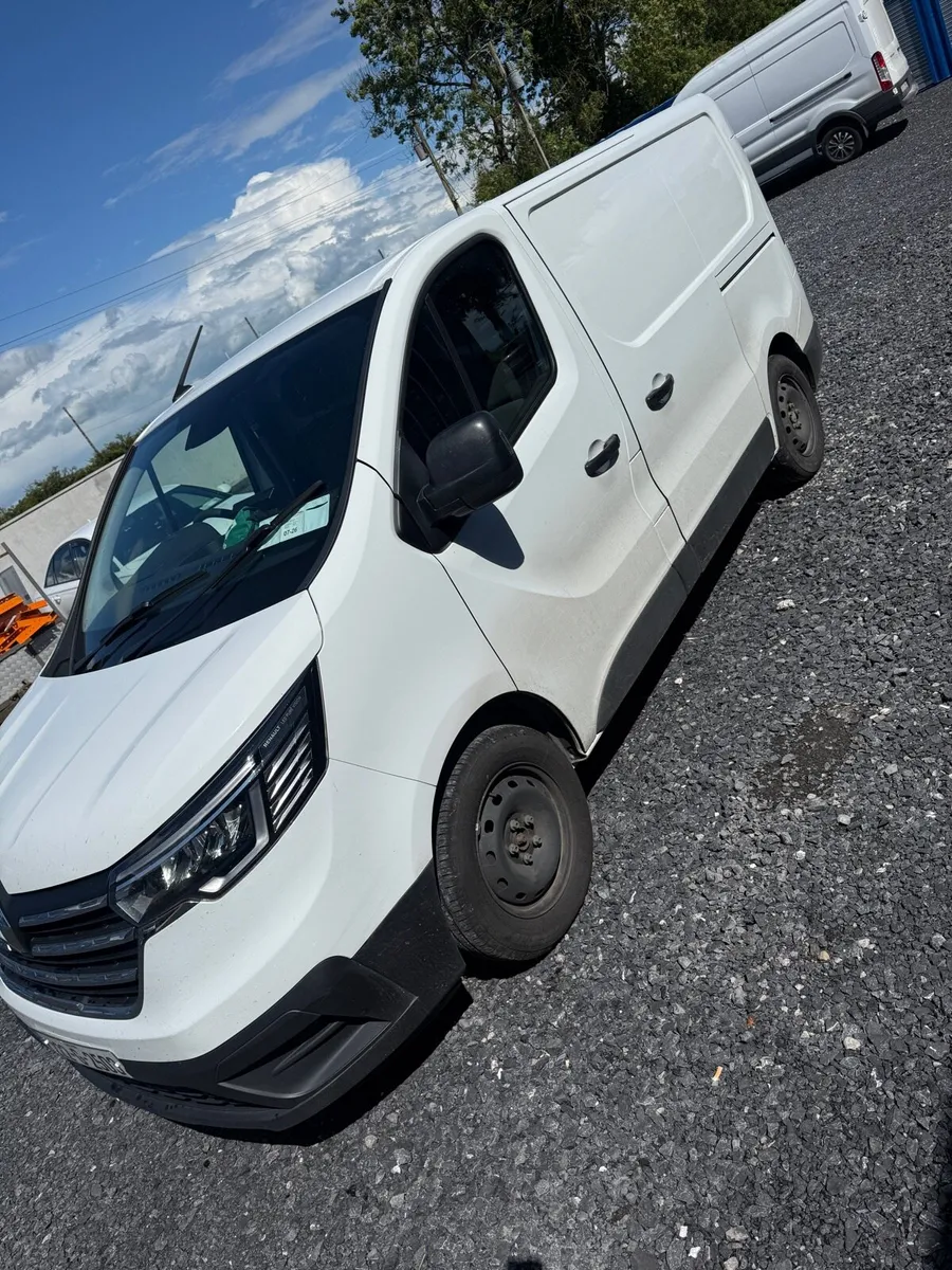 Renault Trafic - Image 3