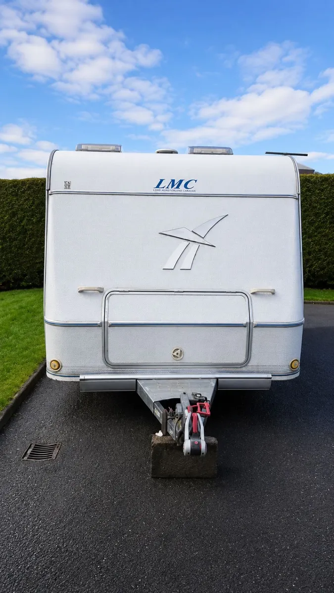LMC Münsterland Dominant 655D 6-Berth Twin Axle - Image 2