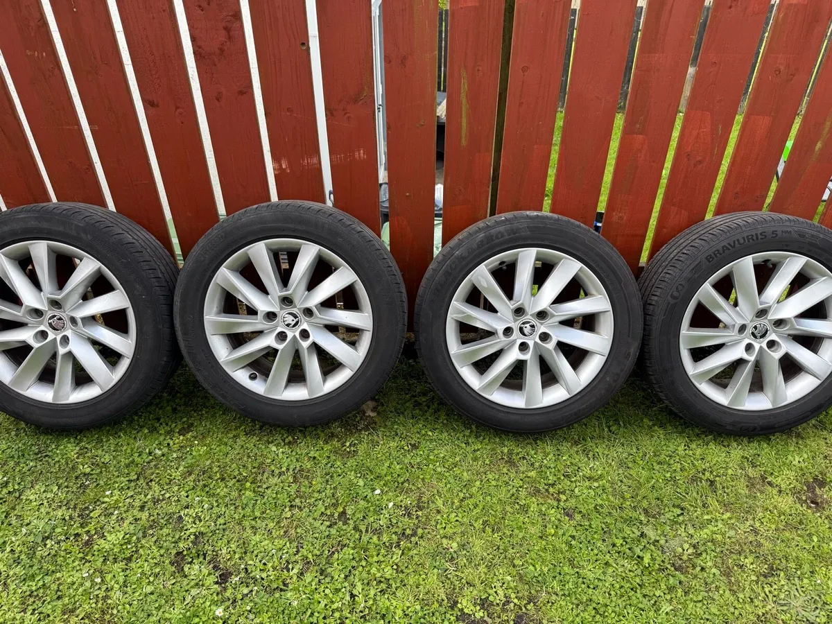 Genuine 17” Skoda Alloys - Image 2