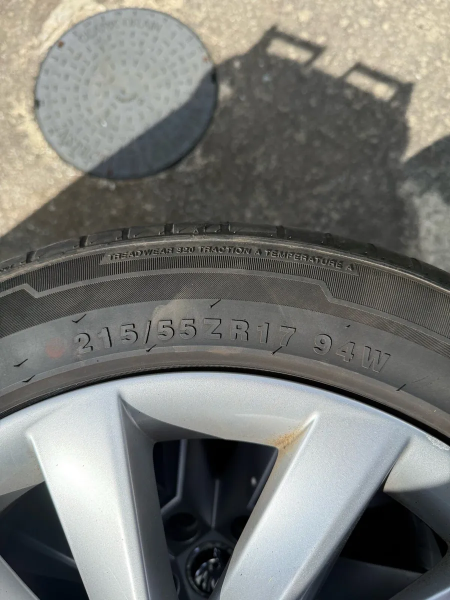 Genuine 17” Skoda Alloys - Image 3