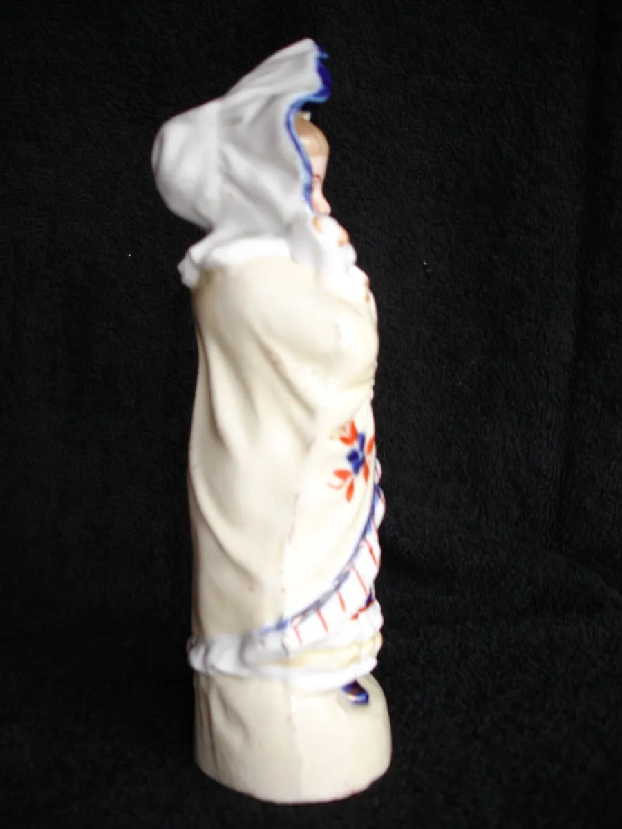 Pair of German  Victorian Bisque Figurines - Image 3