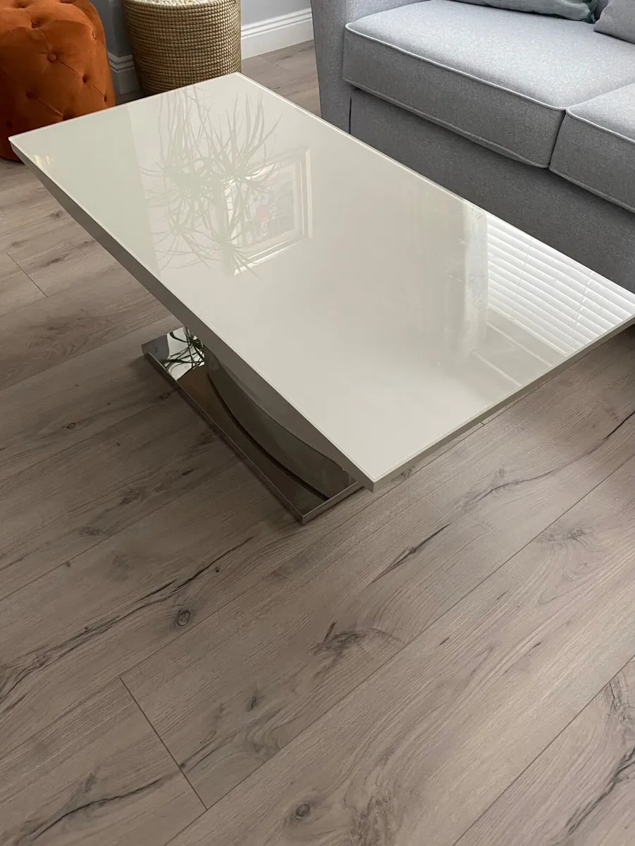 Coffee table - Image 3