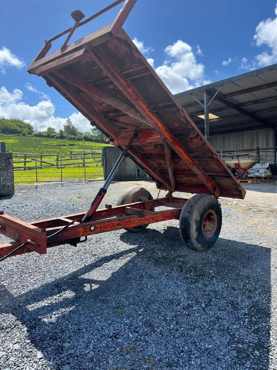 Tipping trailer - Image 1
