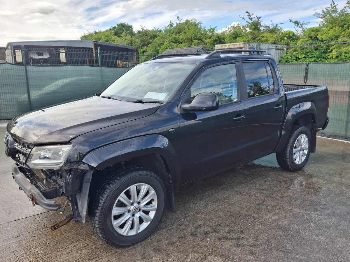 192 Volkswagen Amarok  Highline  3.0 V6  Automatic - Image 1
