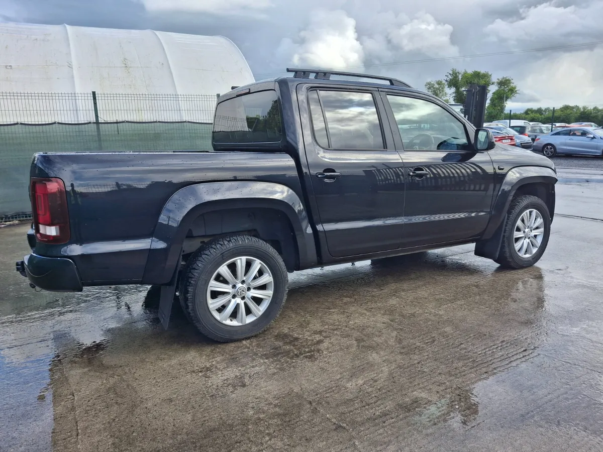 192 Volkswagen Amarok  Highline  3.0 V6  Automatic - Image 3