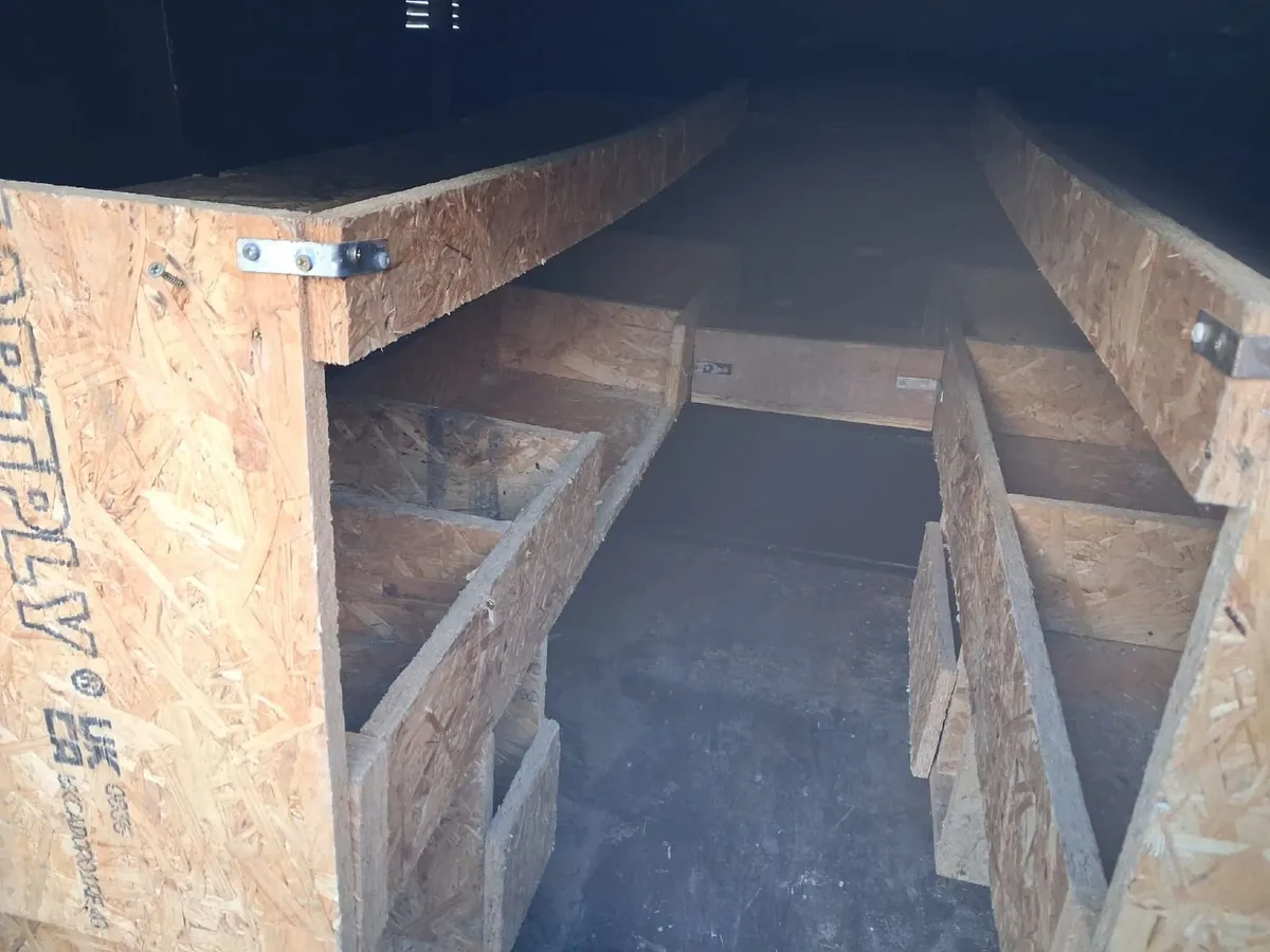 Small Trailer - Image 3
