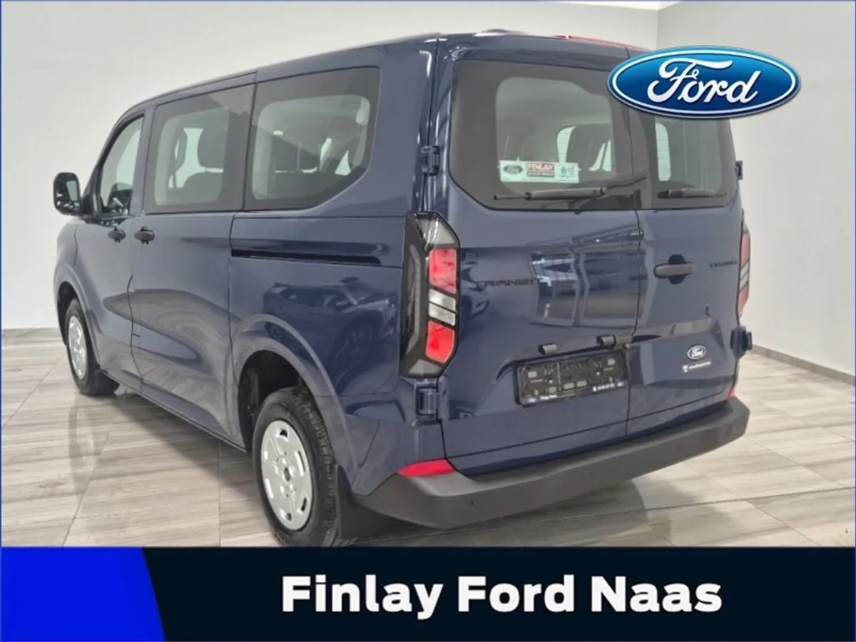 Ford Tourneo Custom Kombi 2.0 TD 136PS Auto - Image 3