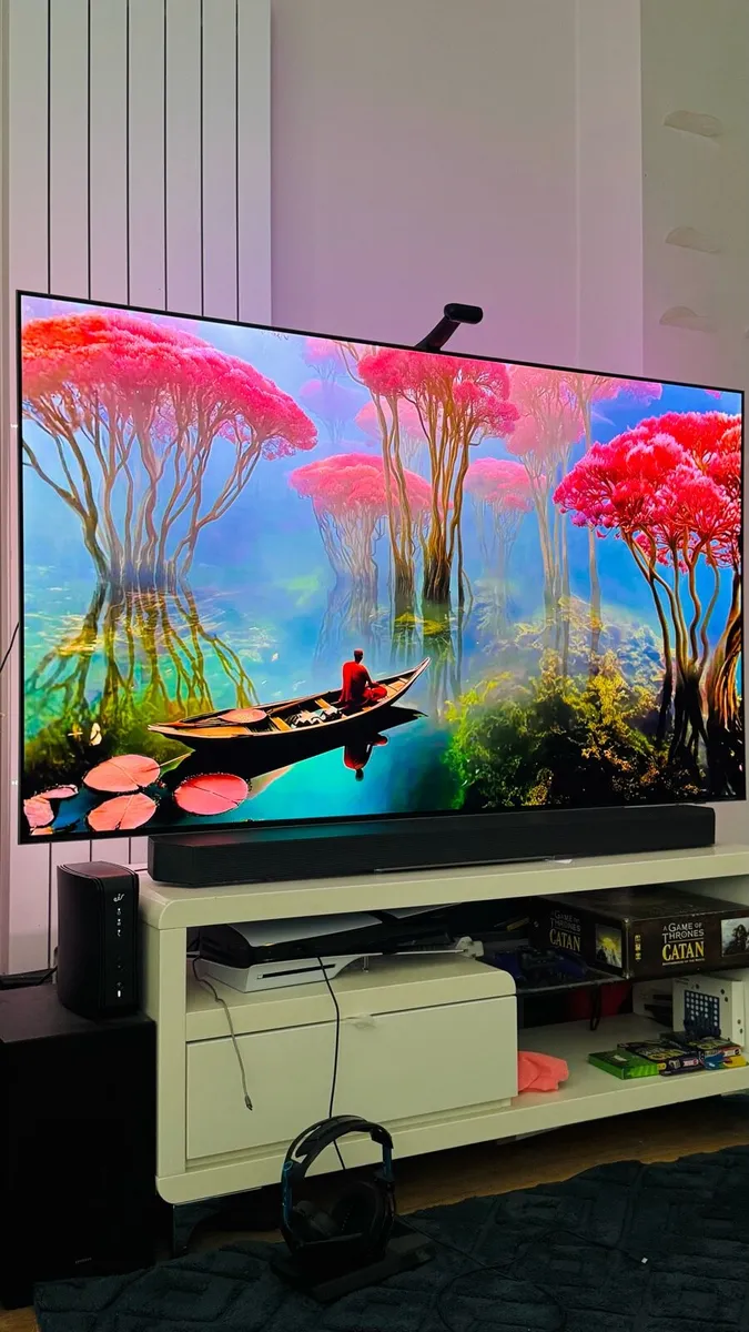 Samsung S95B 65” QD-OLED Smart TV - Image 1