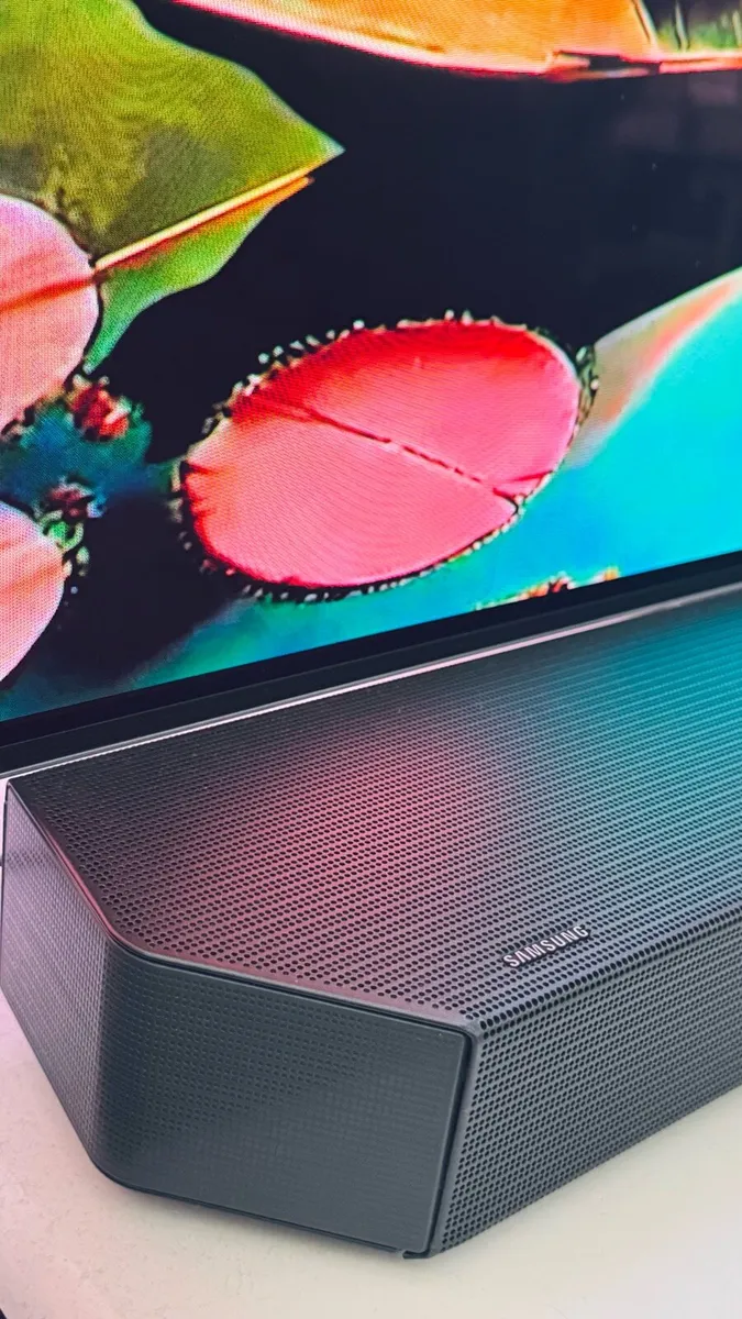 Samsung S95B 65” QD-OLED Smart TV - Image 3