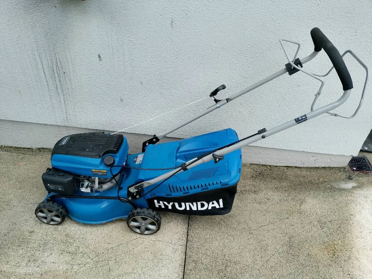 Lawnmower - Image 3