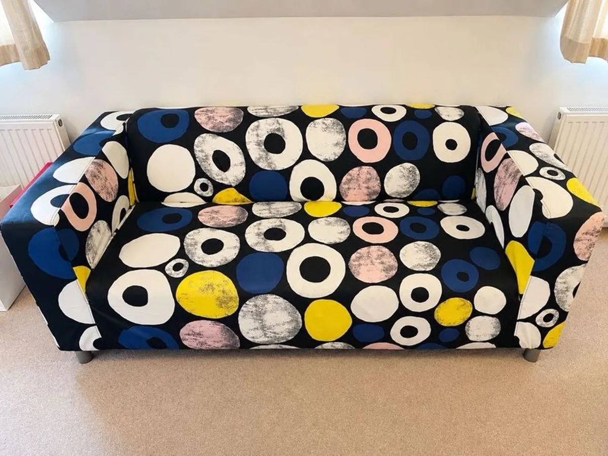 Multi-coloured couch in perfect condition. - Image 2