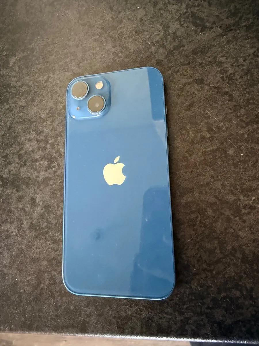 iPhone 13 - Image 1