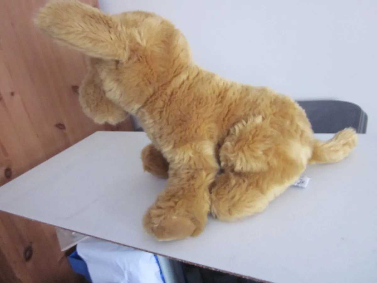 Vintage Russ Banjo Sitting Puppy Plush Toy - Image 2