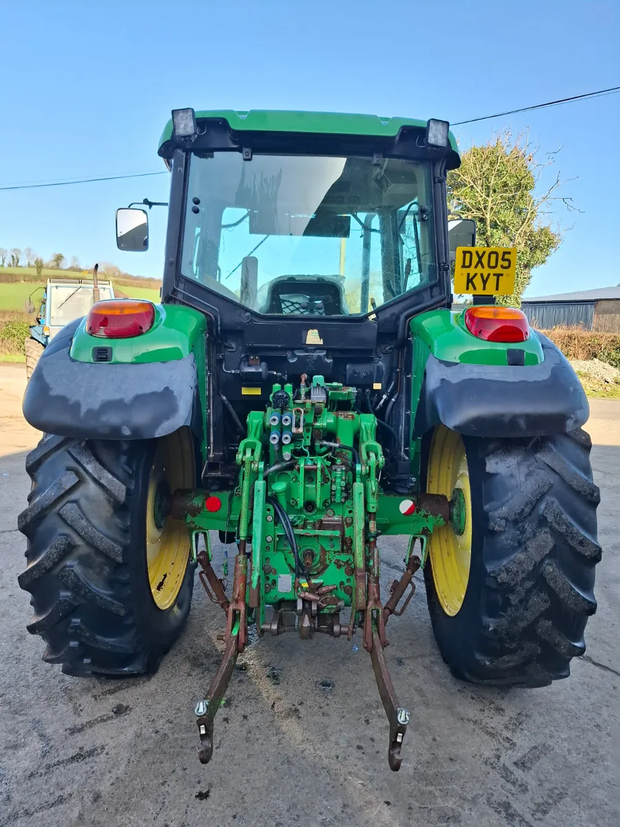 John Deere 6220 - Image 4