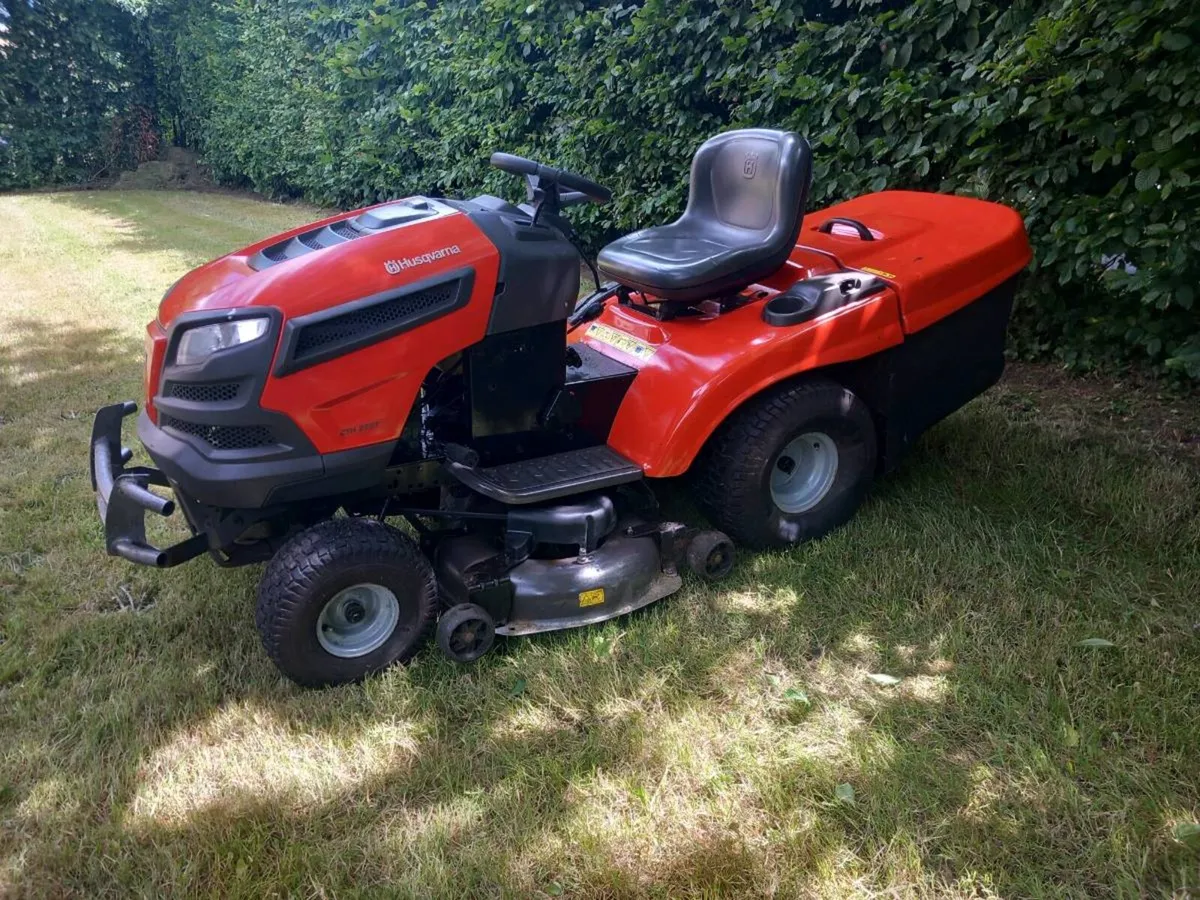 Husqvarna 22hp kawasaki - Image 2