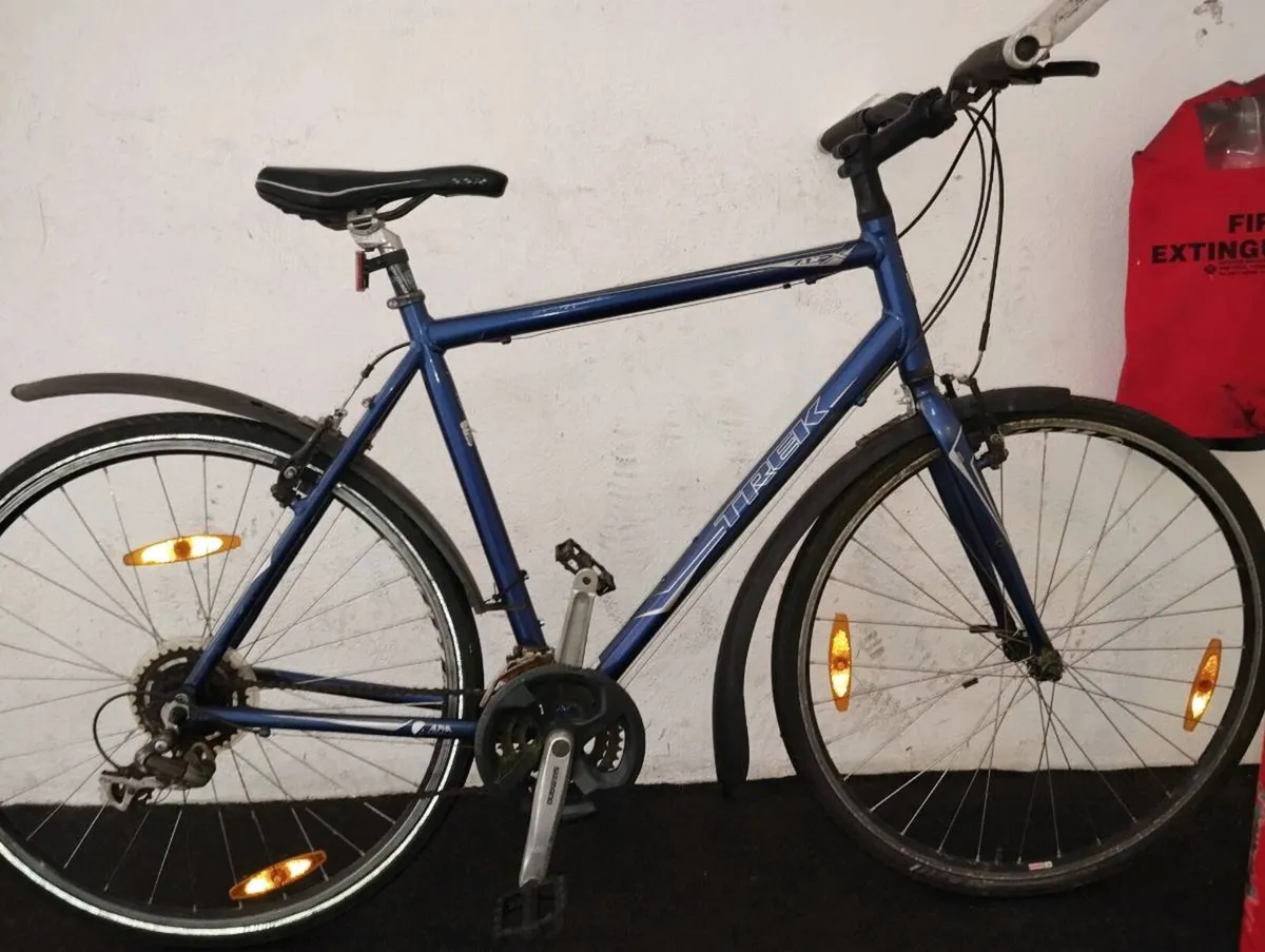 Men's trek hybrid - Image 1