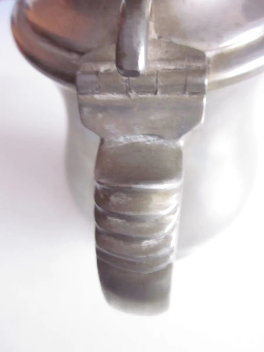 Antique English Pewter Lidded Tankard - Image 4