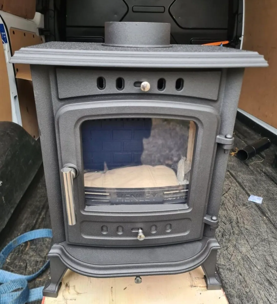 Henley  stove