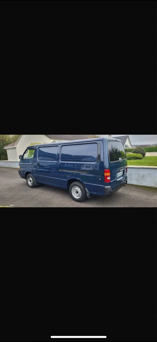 1992 TOYOTA HIACE - Image 4