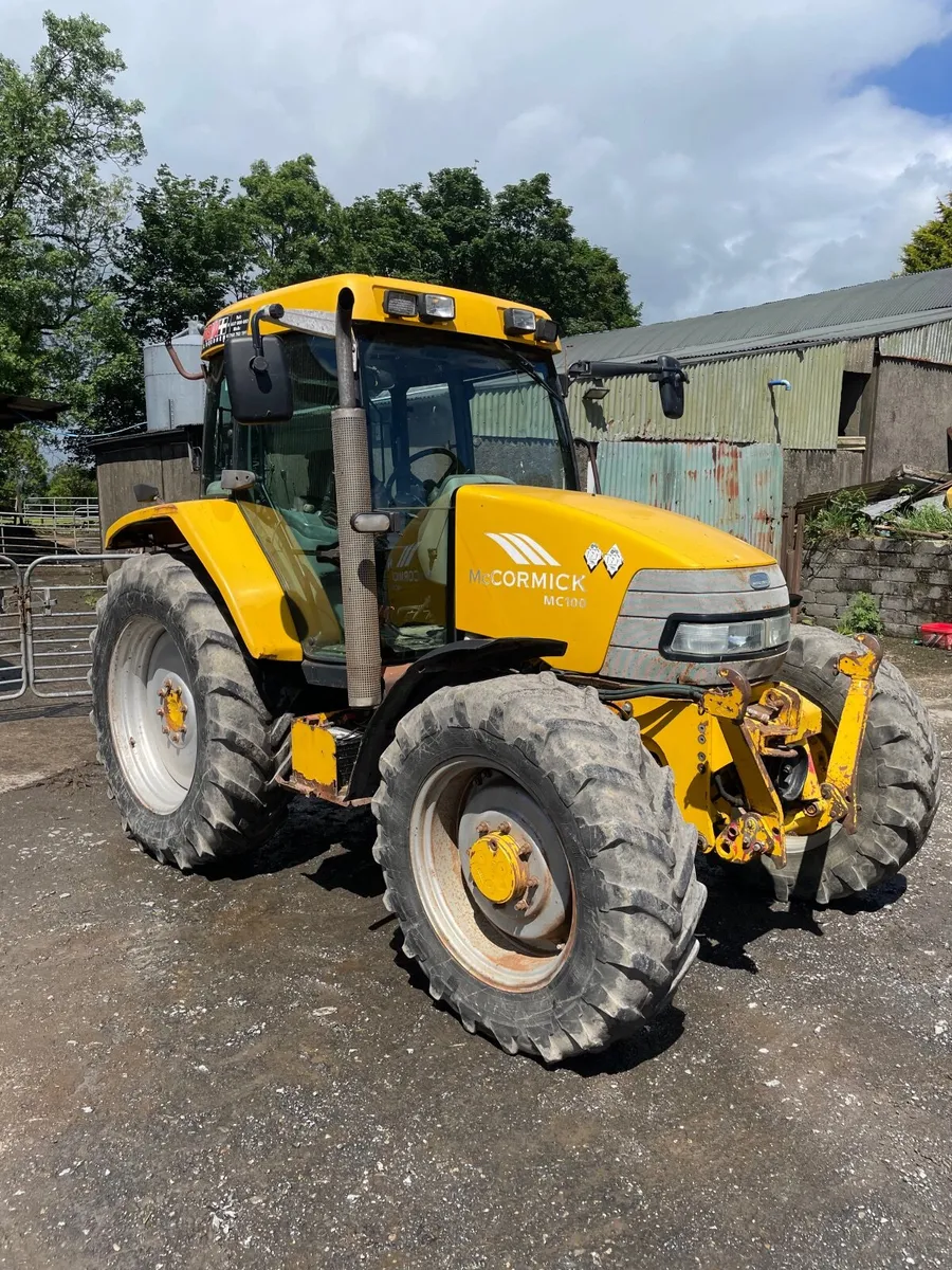 McCormick mc100 4wd tractor - Image 1