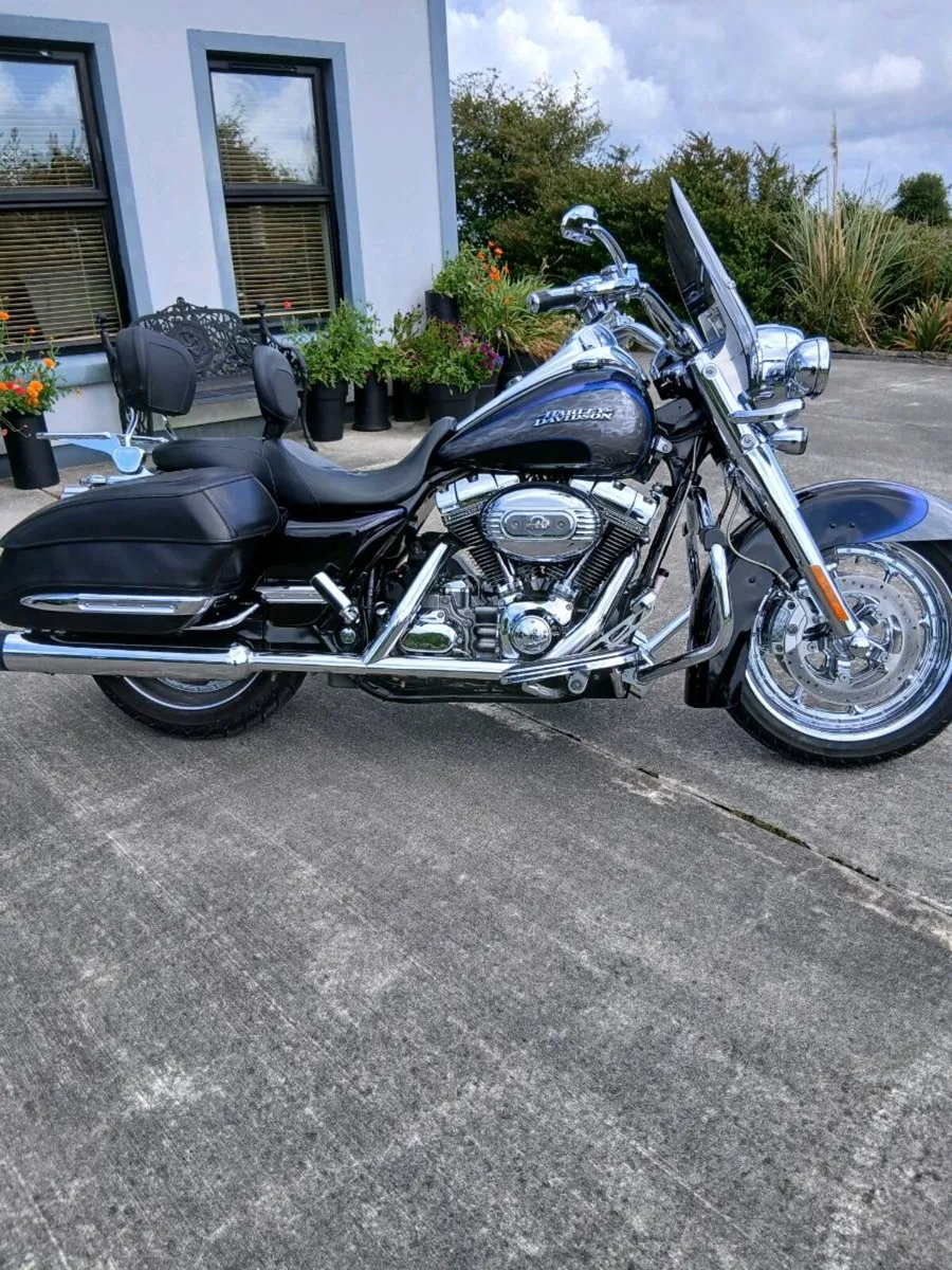 Harley Roadking CVO - Image 1