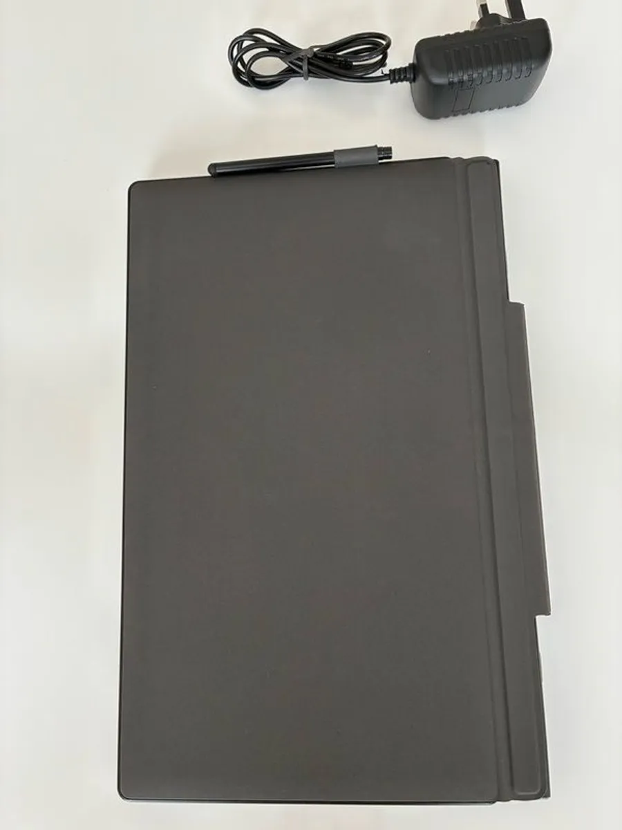 Venturer 14" Luna Max Tablet - Image 1