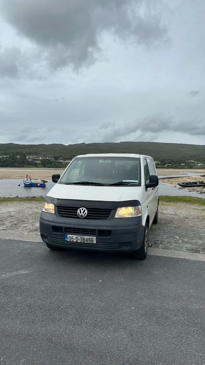 VW Transporter - Image 2