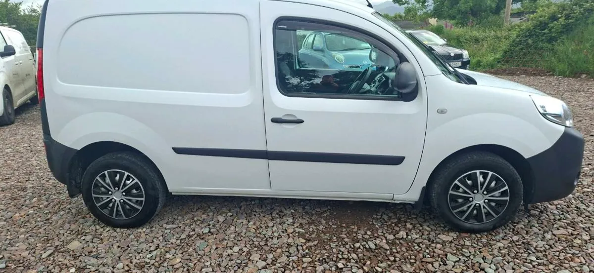 Renault kangoo 2020 - Image 4