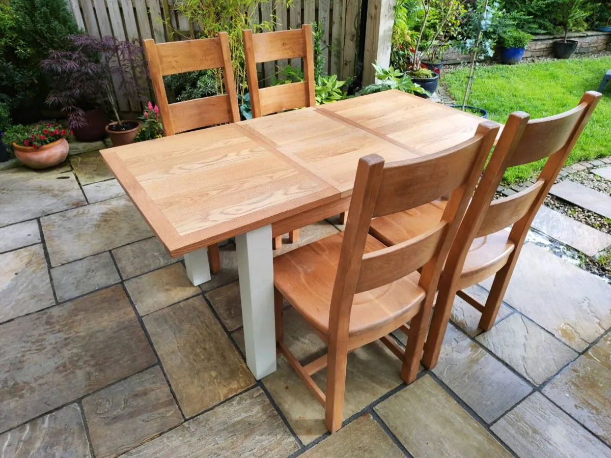Kitchen dining table - Image 2