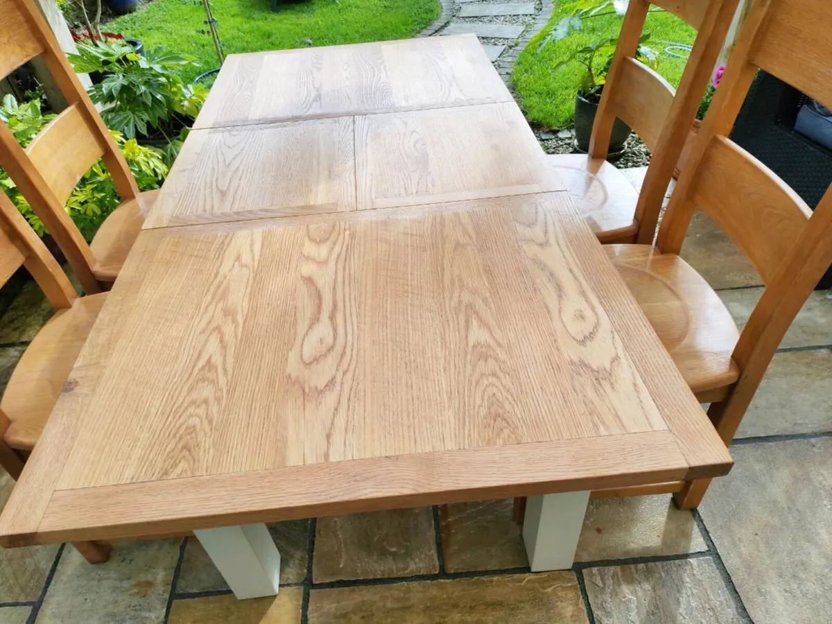 Kitchen dining table - Image 4