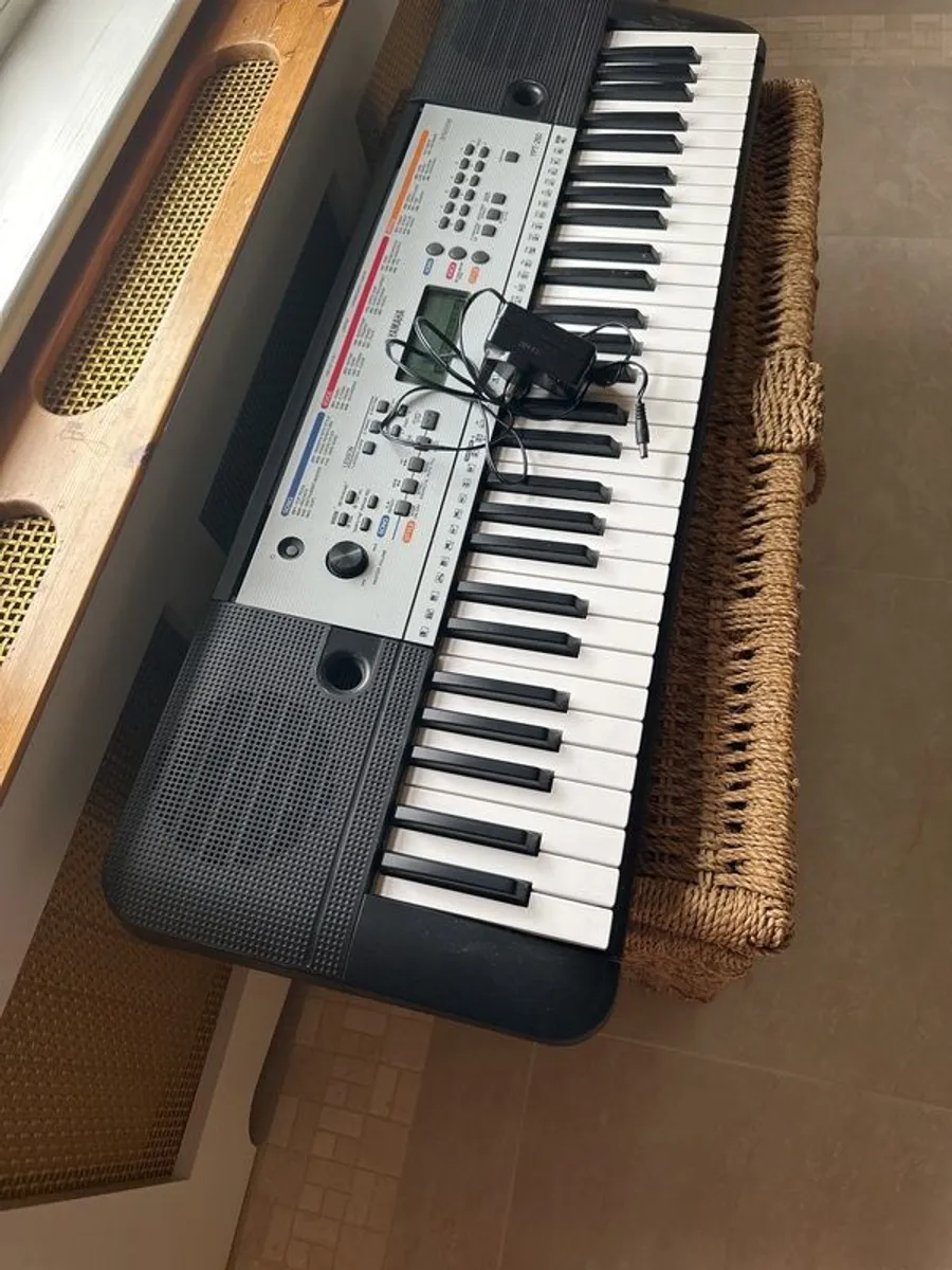 Yamaha electric keyboard - Image 1