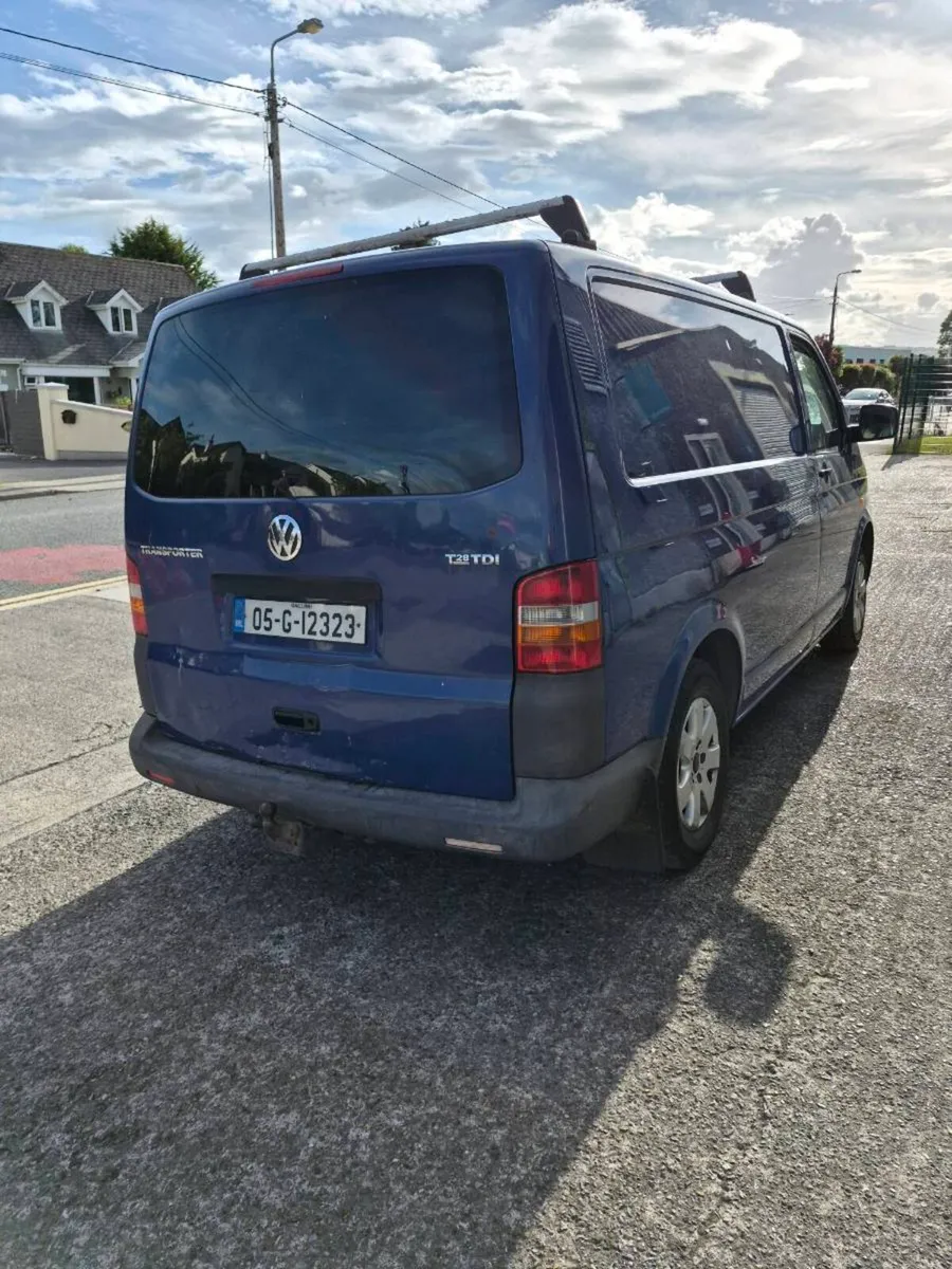 Vw transporter. 2.5 tdi - Image 4