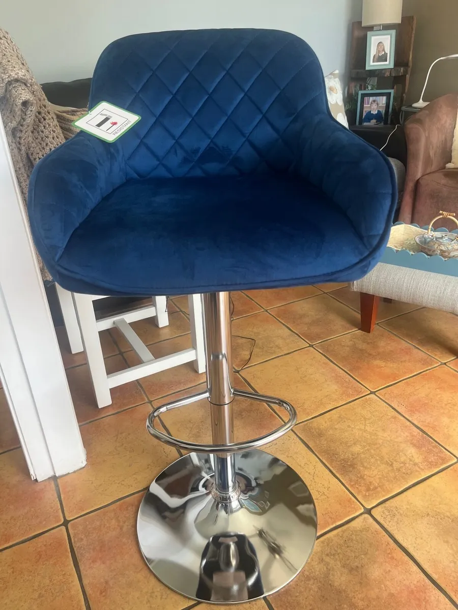Bar stool - Image 3