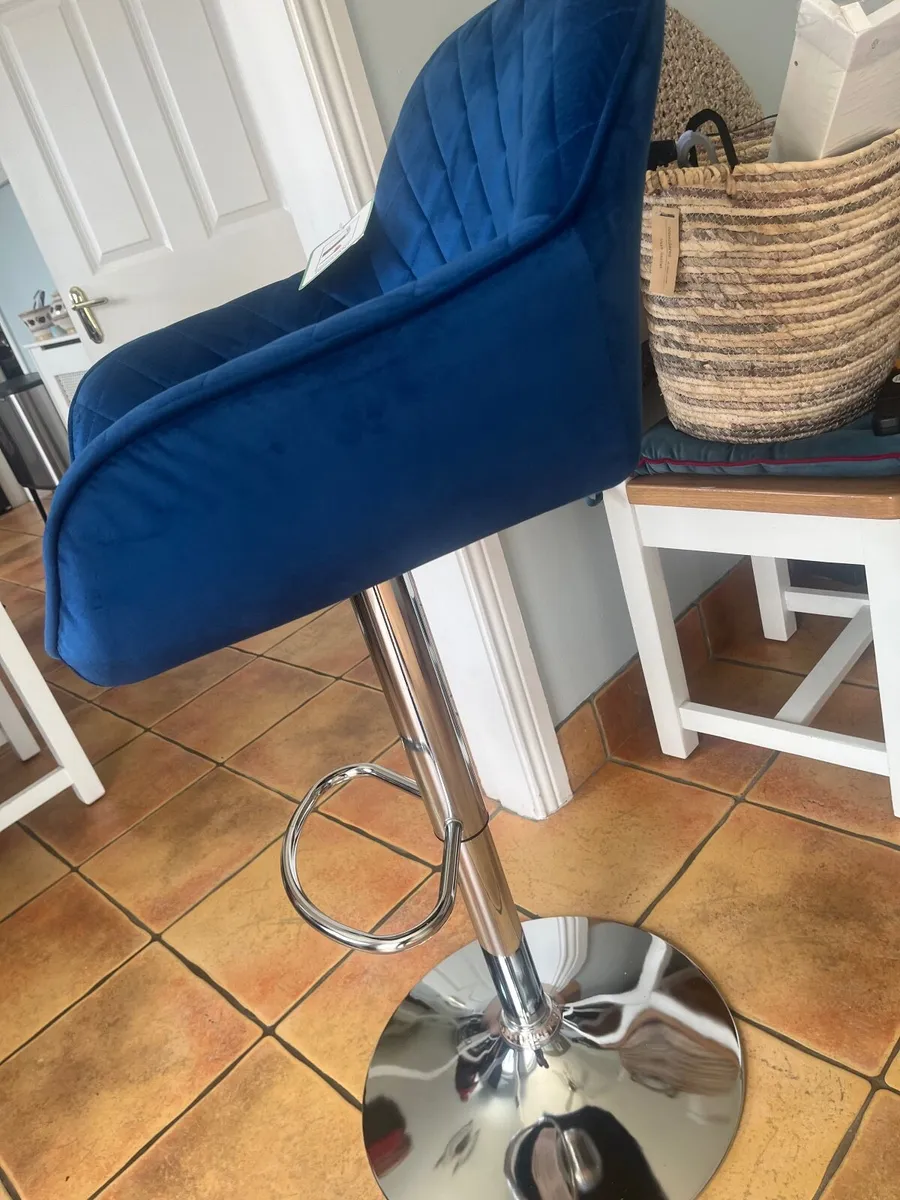Bar stool - Image 2