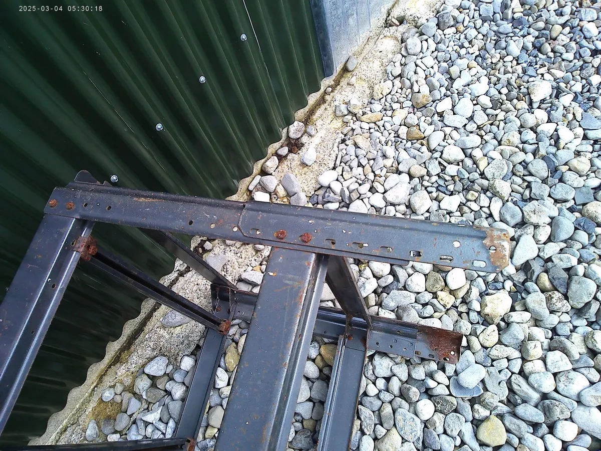 Steel Bench Base - Image 4