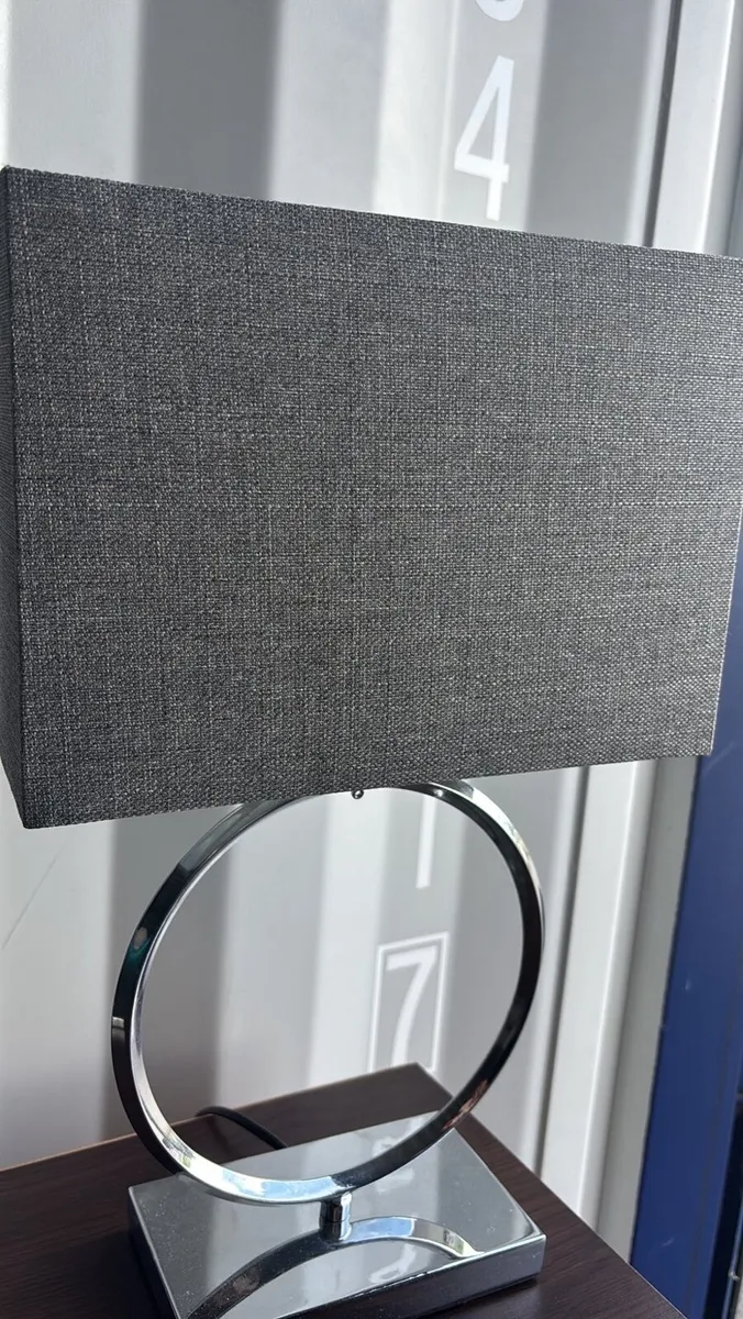 2 Bed side Lamps - Image 2
