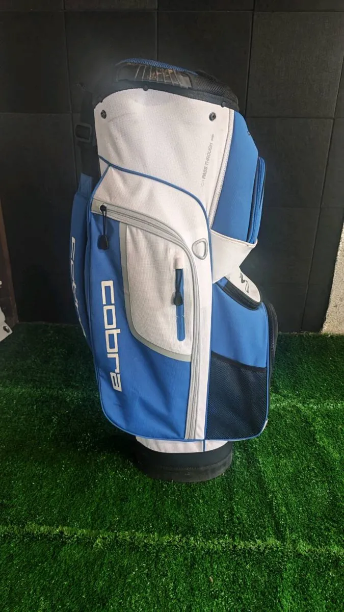 Cobra Waterproof Golf Bag / Junior Golf Set - Image 1