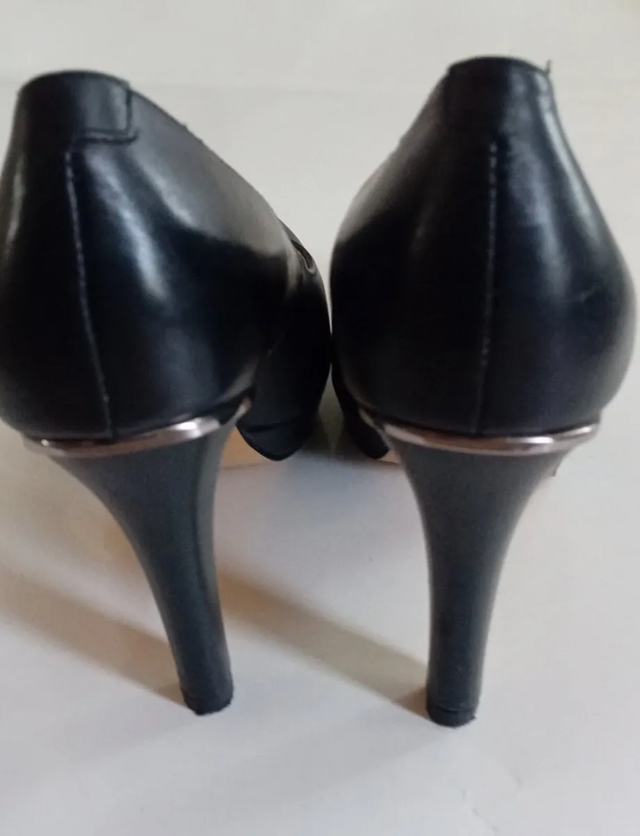 Italian Heels UK4 - Image 3