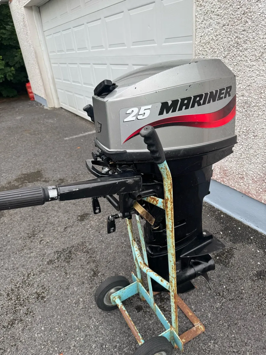 25HP Outboard Engine - Image 2