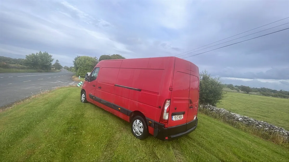 2015 Renault master - Image 4